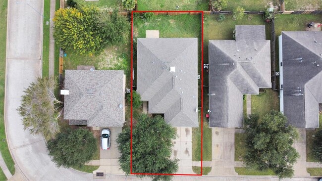 Building Photo - 8211 Gaines Meadow Dr