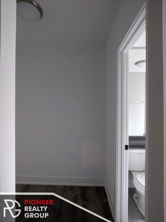 Building Photo - 0 bedroom in CHICAGO IL 60614