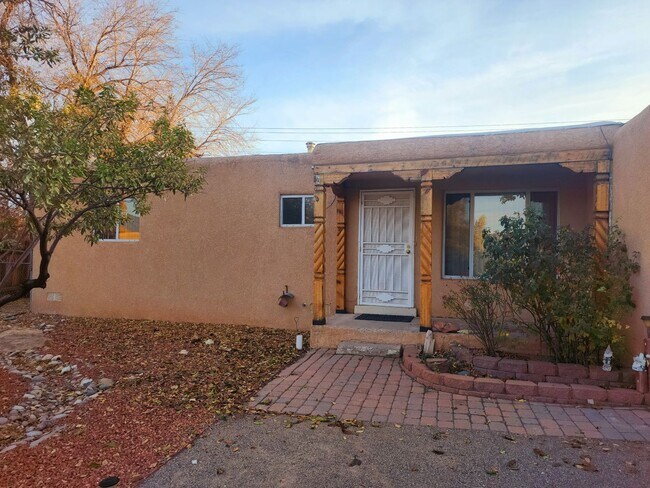 Foto del edificio - Cozy Home In North Valley