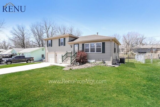 Building Photo - Available Now!