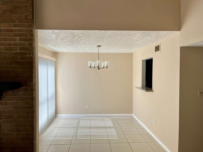 Building Photo - 13511 Quetzal Ln