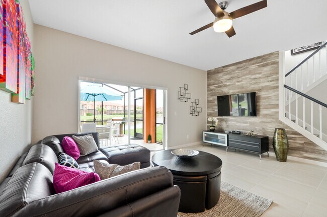 Foto del edificio - 5710 Delorean Dr