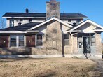 Primary Photo - 1760 Foster Ave