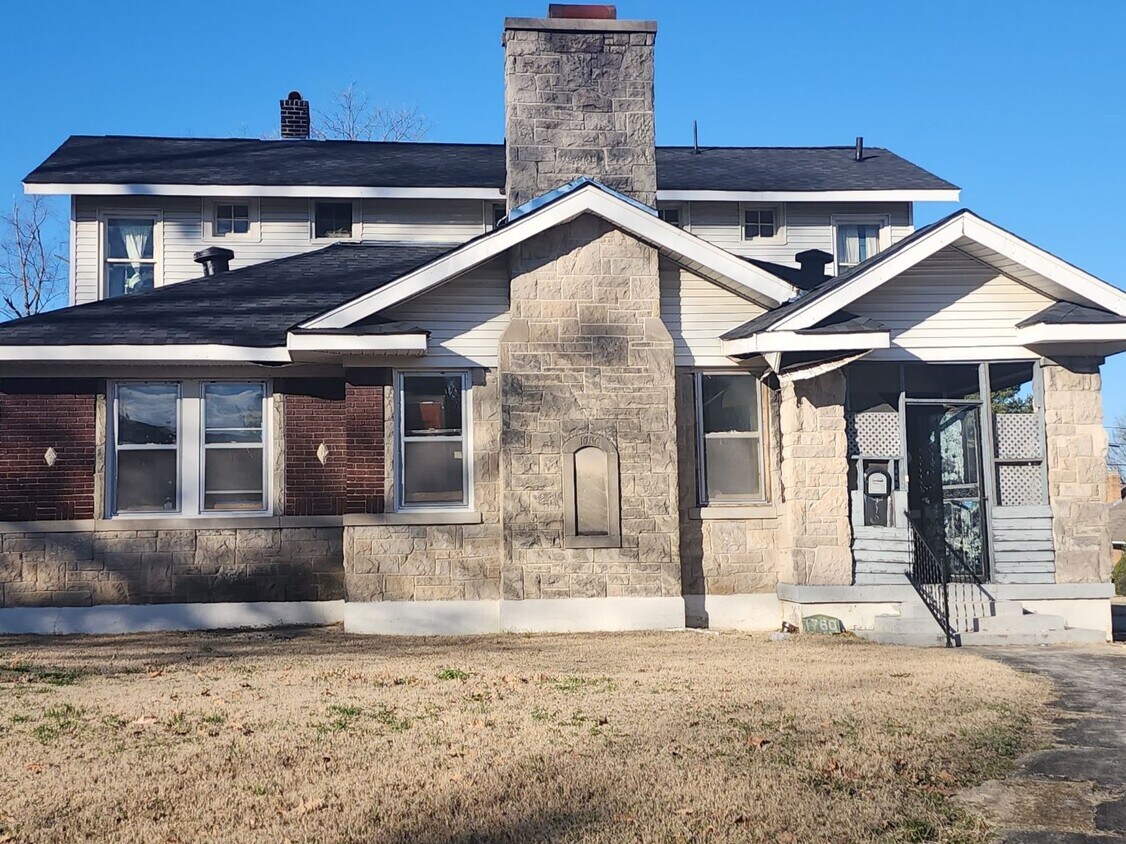 Photo - 1760 Foster Ave (Memphis, TN)