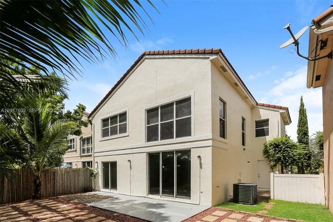 Photo - 10837 NW 46th Dr House