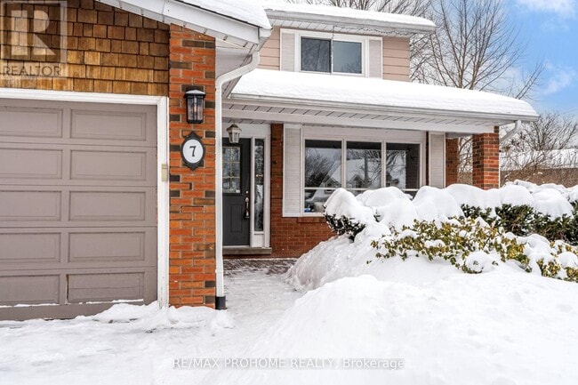 Building Photo - 7 Shadbolt Ct
