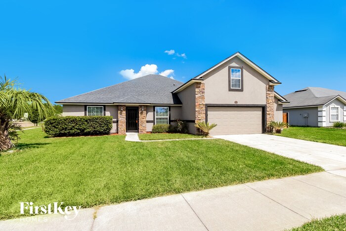 2612 Royal Pointe Dr, Green Cove Springs, FL 32043 - House Rental in ...
