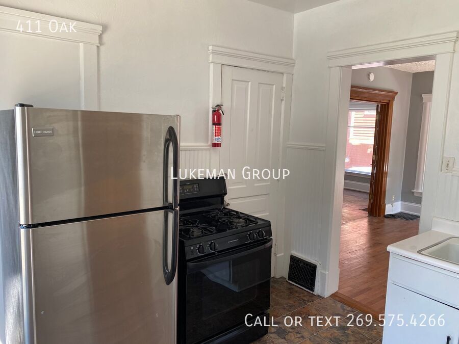 Foto principal - 411 Oak-