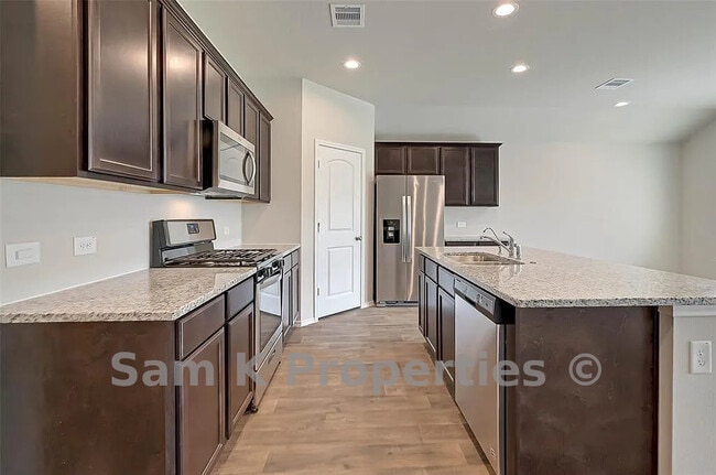 Building Photo - 18696 Swainboro Dr