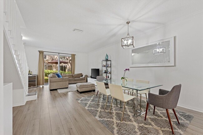 Building Photo - 2264 Salerno Cir