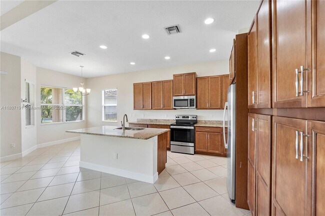 Building Photo - 15917 Rain Lilly Way