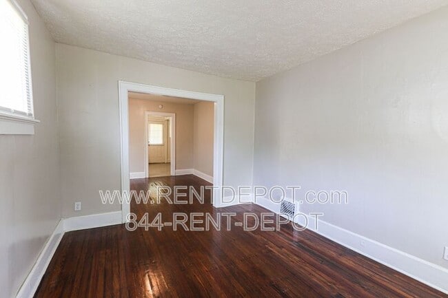 Building Photo - 1132 Jefferson Ave
