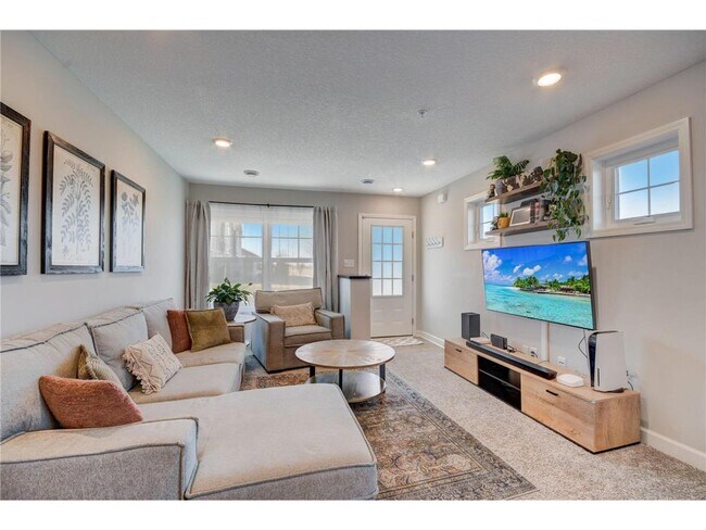 Building Photo - 1203 Lower 143rd St E