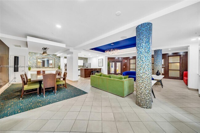 Foto del edificio - 6001 SW 70th St