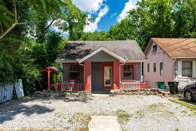 Building Photo - 3 br, 2 bath House - 3934 Oakpark Pl
