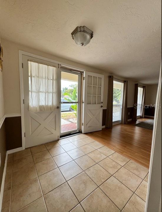 Building Photo - 8513 Sunflower Ln