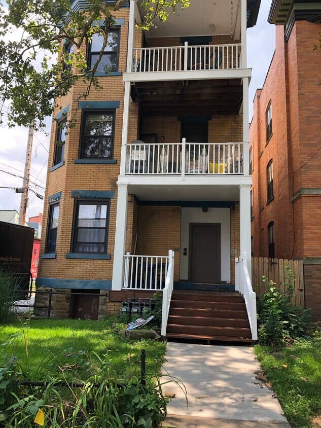 Foto principal - 201 S Millvale Ave