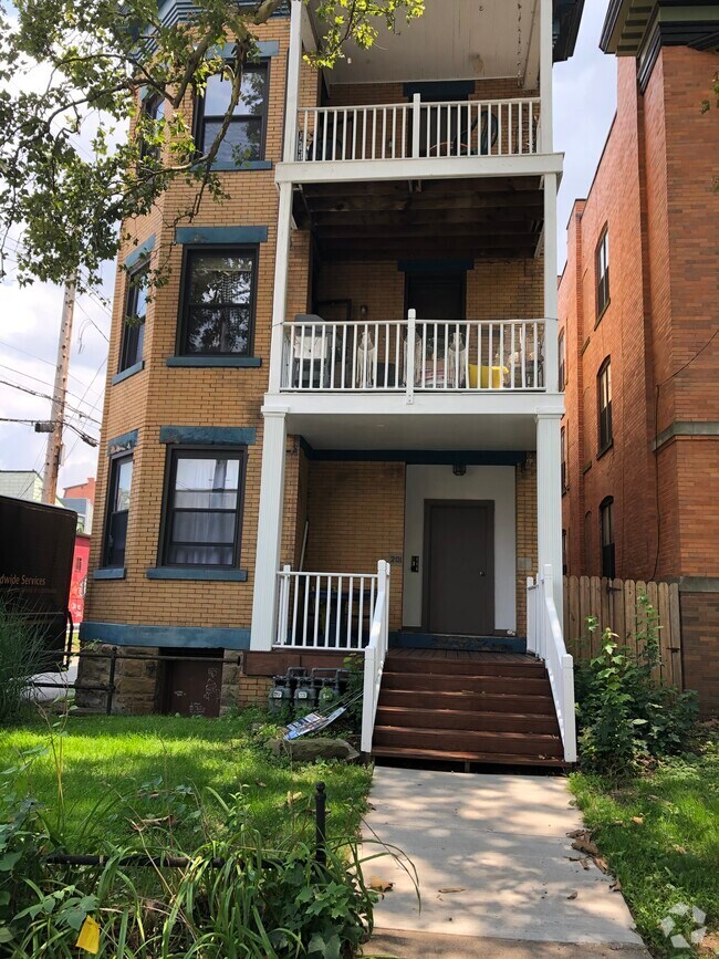 Building Photo - 201 S Millvale Ave