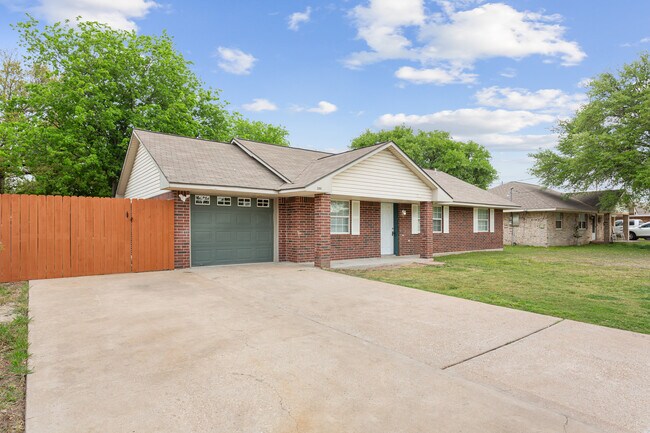 Foto del edificio - 306 Avenue G