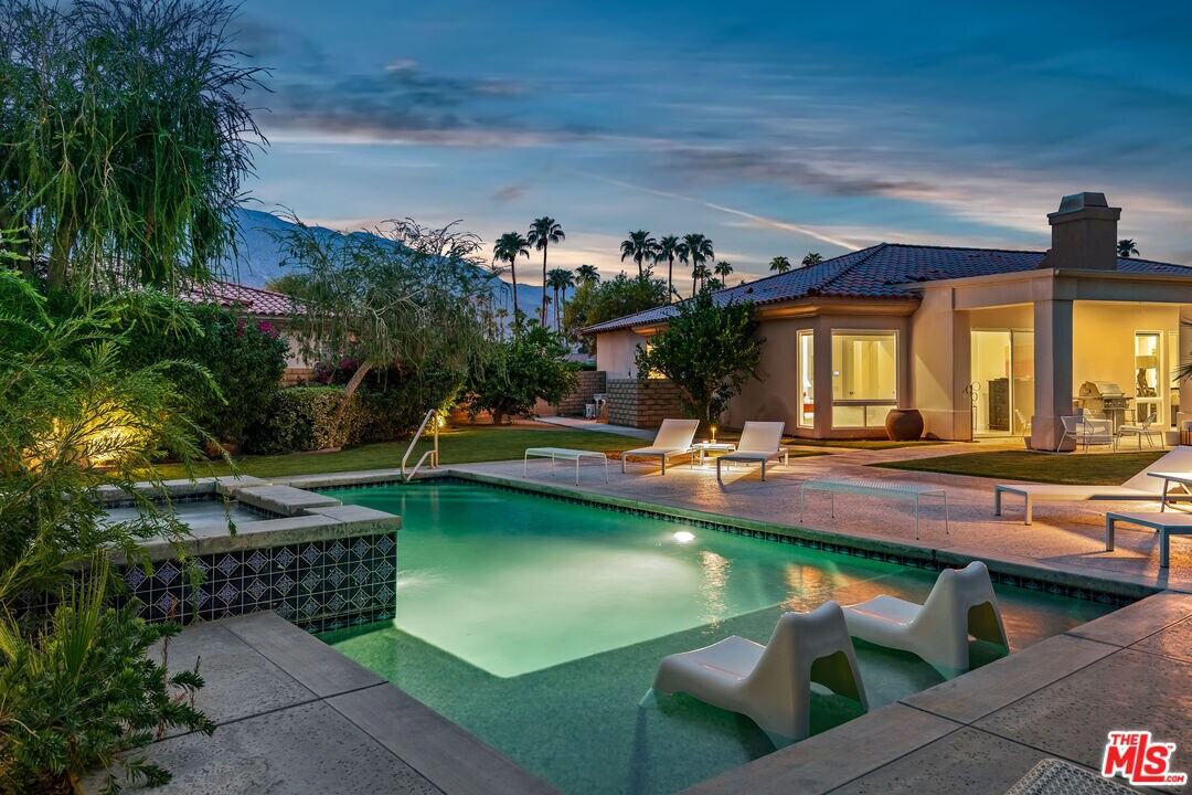 Foto principal - 2788 Princess Ln