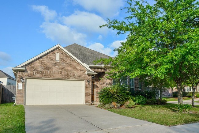 Foto del edificio - 5002 Rustic Cove Ln