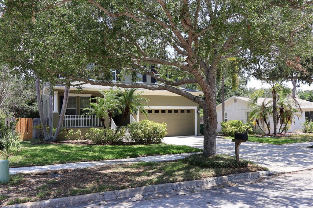 Primary Photo - 2823 W Bay Haven Dr