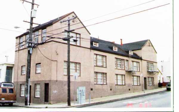 Building Photo - 195 Woolsey St