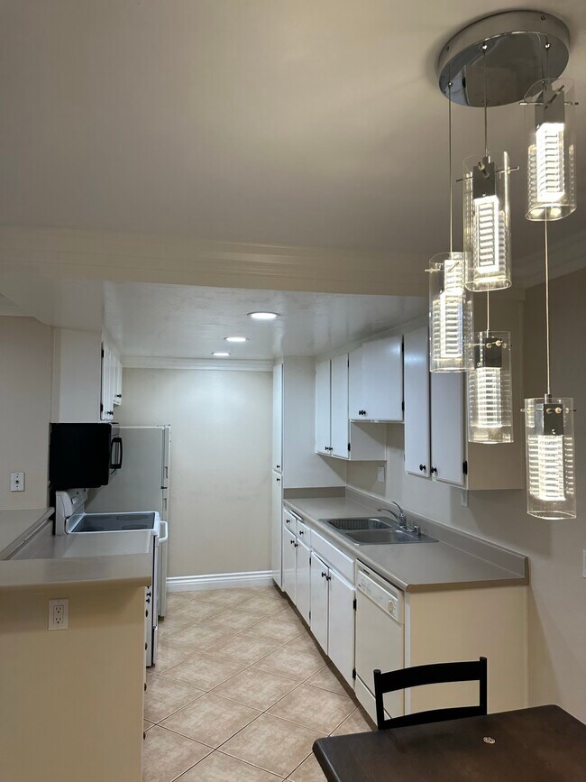 Foto del edificio - 227 Woodland Pky