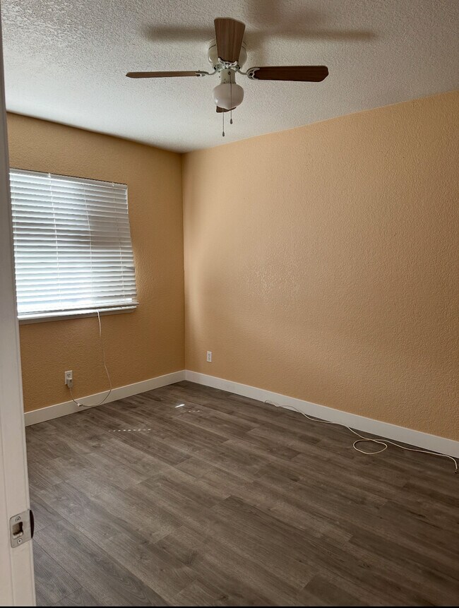 1 of 2 Large Bedrooms - 413 K St