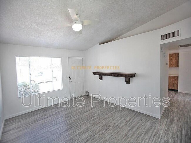 Foto del edificio - 4309 N 108th Ave