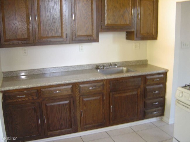 Foto del edificio - 415 Lenox Ave