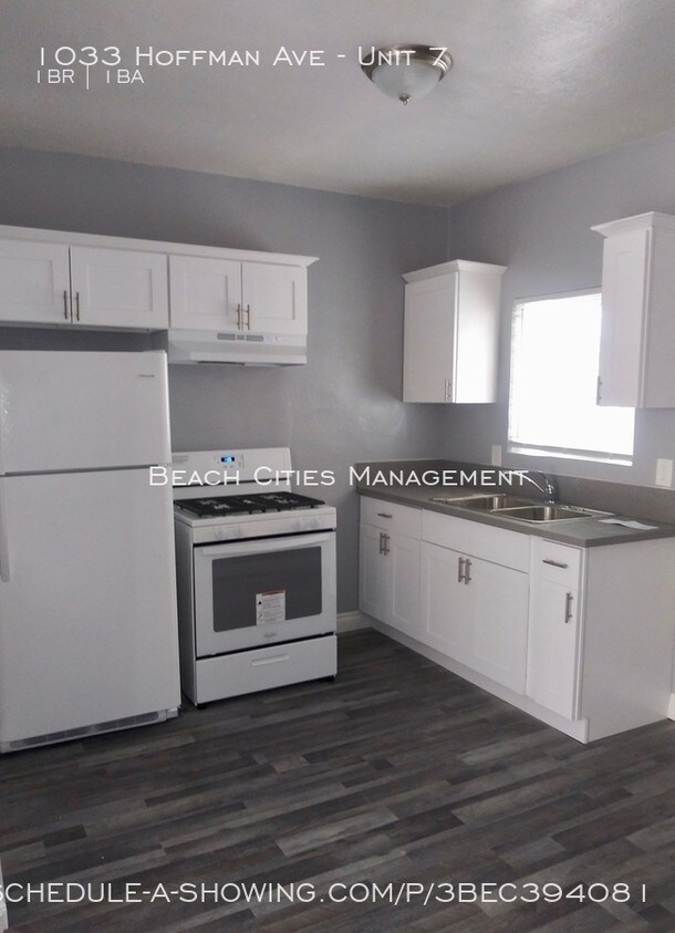 Primary Photo - Beautifully Remodeled One Bedroom Apartment!