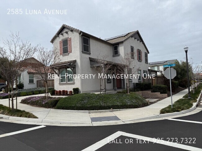 Building Photo - 2585 Luna Ave