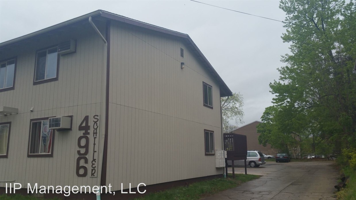 Primary Photo - 496 Schiller Ave