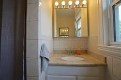 Foto del edificio - 2 br, 1 bath  - 10 Huron St
