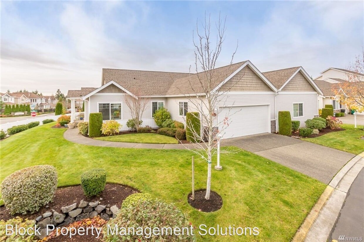 Primary Photo - 2 br, 2.5 bath House - 1301 67th St SE #20 A