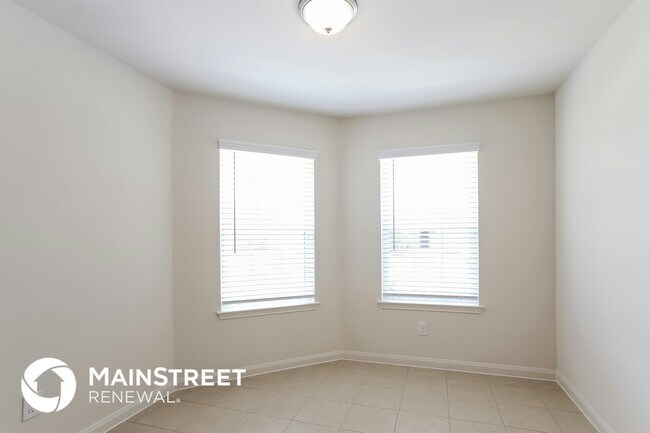 Foto del edificio - 1214 Emerald Stone Dr