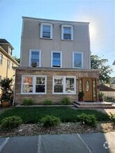 Building Photo - 136 S Tenth Ave