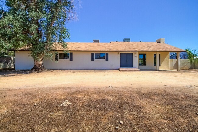 Building Photo - 4 Bedroom 3 Bathroom Single Family Home in...