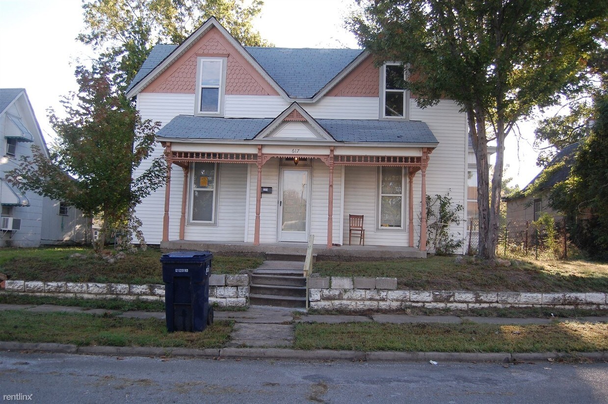 Primary Photo - 617 N Liberty St