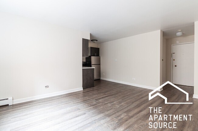 Foto del edificio - 6011 N Winthrop Ave