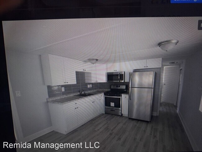 Building Photo - 7256 Mt Georgetown Dr NE