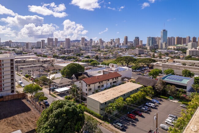 Aerial Photo - 1635 Young St