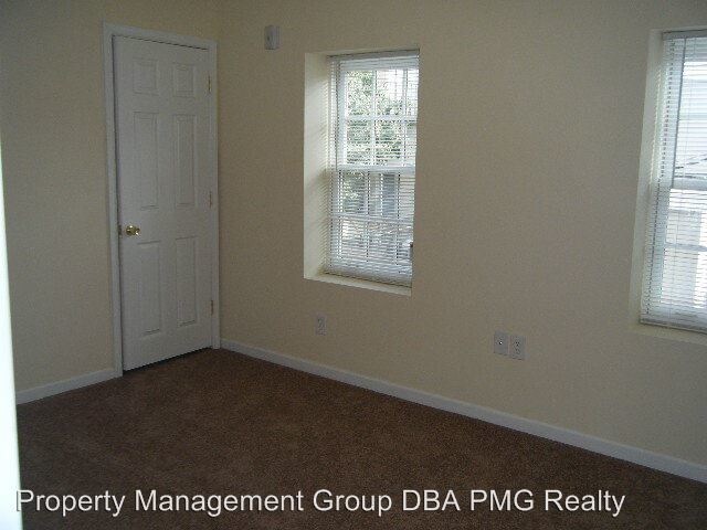 Building Photo - 569 N 20th St