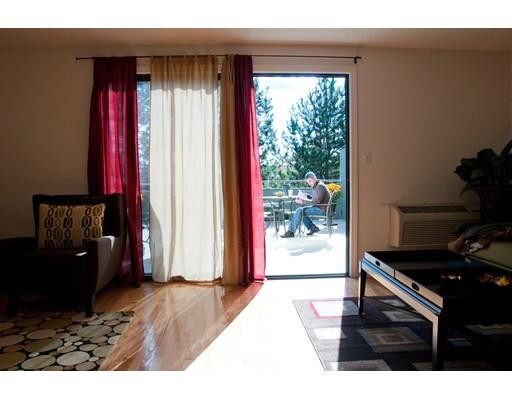 Building Photo - 146 Saint Kolbe Dr