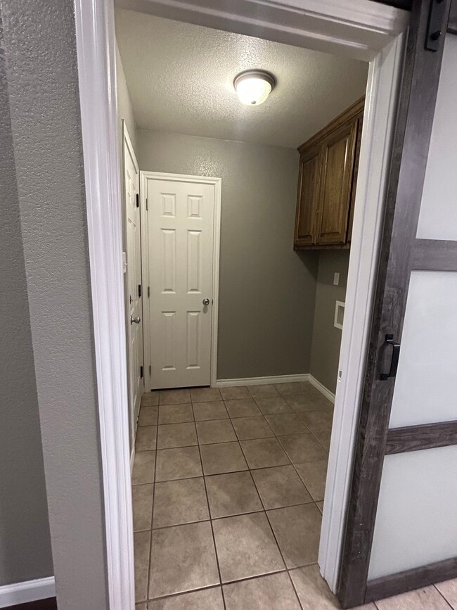 Building Photo - 1117 Avenida De Mexico