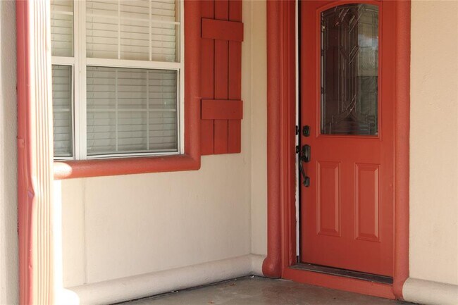Building Photo - 2098 Harland Dr