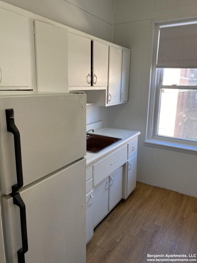 Building Photo - 5 Walbridge St