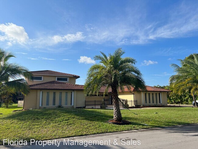 Building Photo - 4 br, 3 bath House - 9030 NW 32 Street