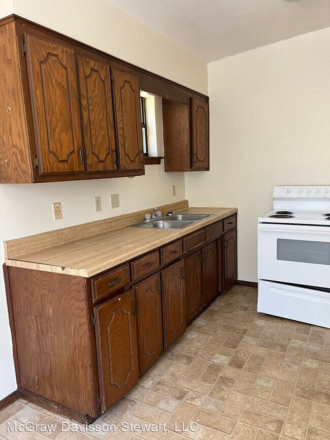 Foto del edificio - 2 br, 1 bath House - 1126 E 16th
